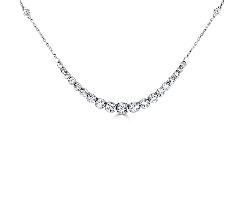 Sabel Collection White Gold Round Graduated Diamond Necklace