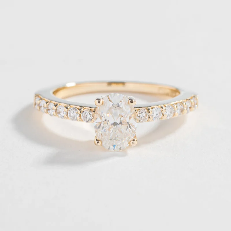 BALLERINA ENGAGEMENT RING | 14K GOLD, MOISSANITE & DIAMONDS