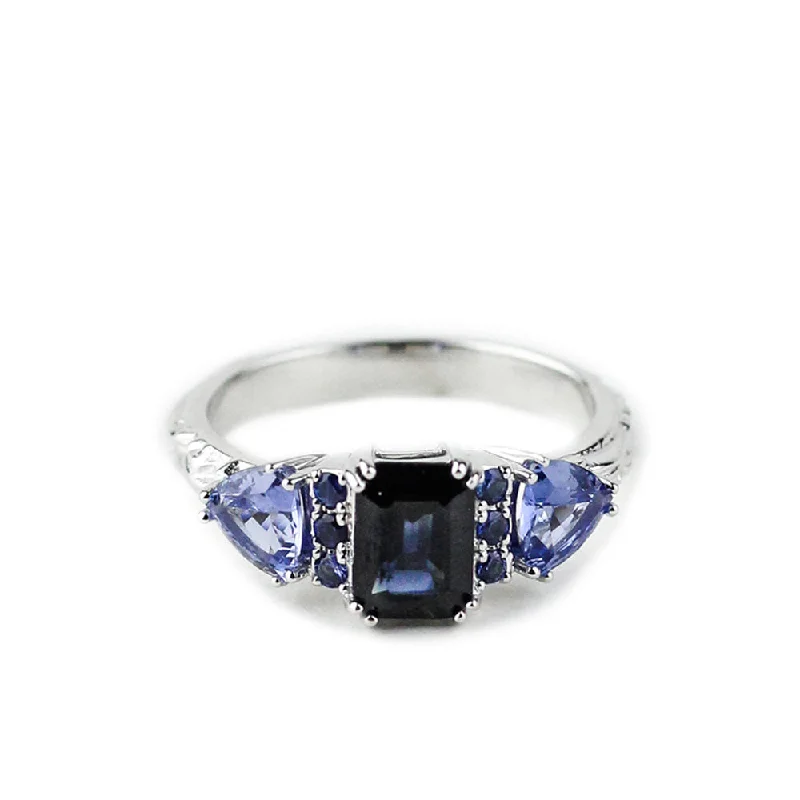 BONADONNA ENGAGEMENT RING | 14K GOLD | OMBRÉ BLUE SAPPHIRES