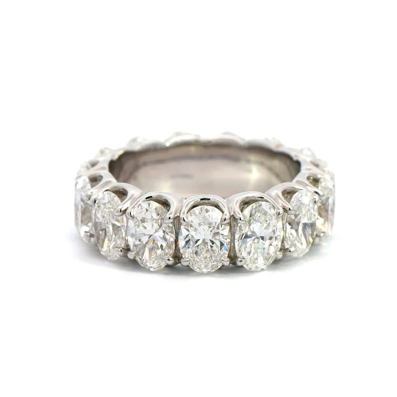 18K White Gold Oval Diamond Eternity Band