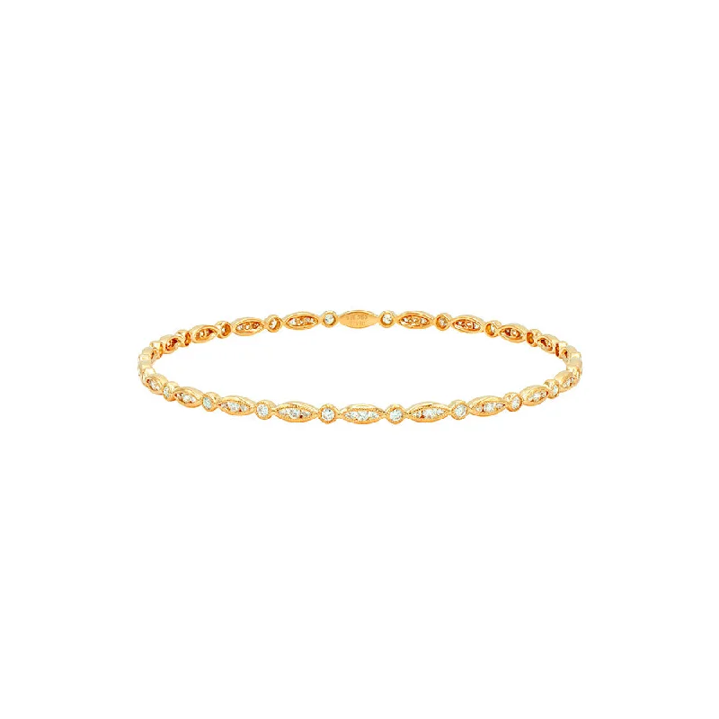 18 Karat Rosé Gold Diamond bangle with marquise and round pattern B053905R