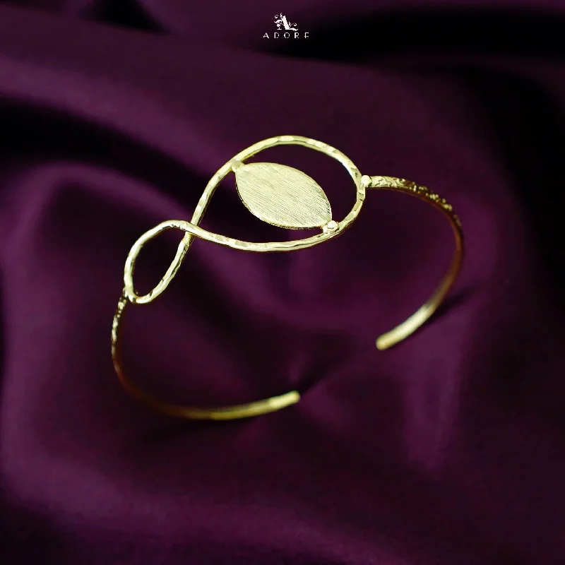 Golden Hammered Infinity Leafy Bangle